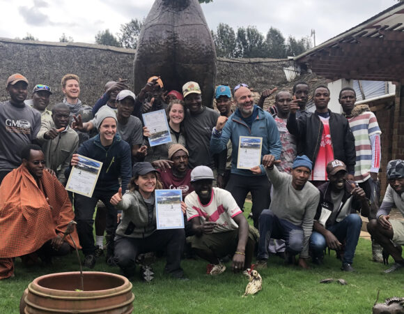 Tipping guidelines for Kilimanjaro Climb and Safari